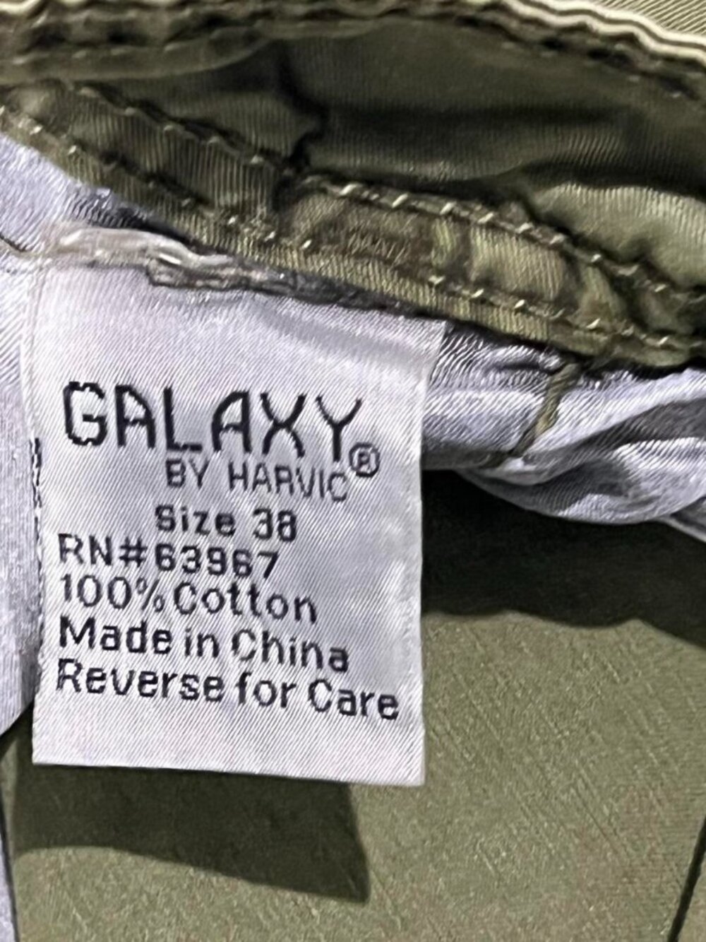 Galaxy Original Green Cargo Shorts, Size 38 Y2K Retro Baggy Style - Picture 8 of 8